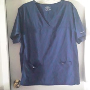 Cherokee scrub top